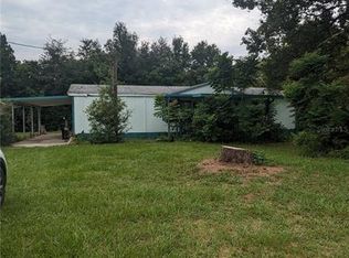 15951 SE 257th Terrace Rd, Umatilla, FL 32784