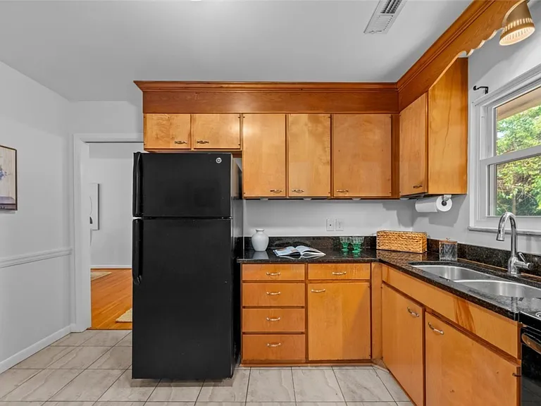 Updated kitchen pictures coming soon!