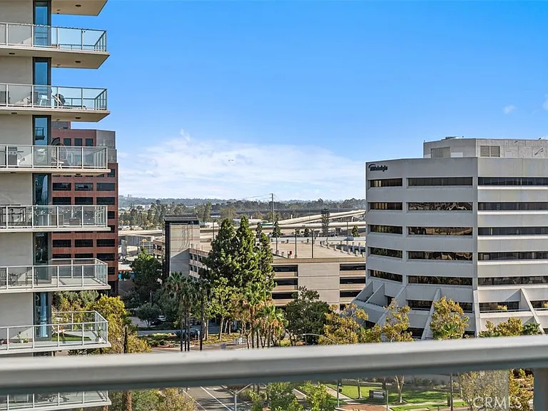 9 Macarthur Pl #N-1007 — Photo 33