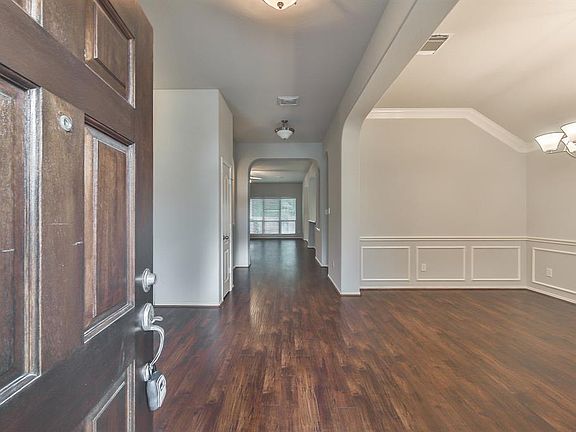 3rd image of 18411 Memorial Mist Ln
