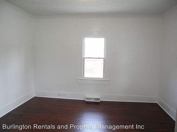 2nd image of 1731 E Webb Ave