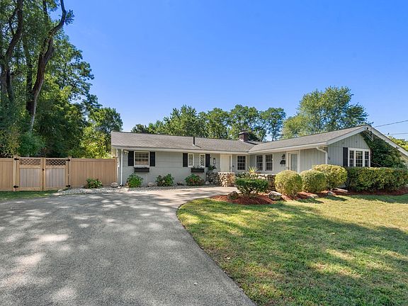 2nd image of 60 Eaton Rd