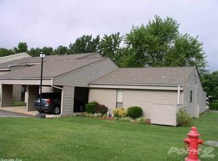 135 Hillview Dr APT 41, Fairfield Bay, AR 72088