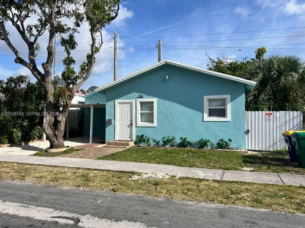 214 SW 2nd Ter, Dania, FL 33004