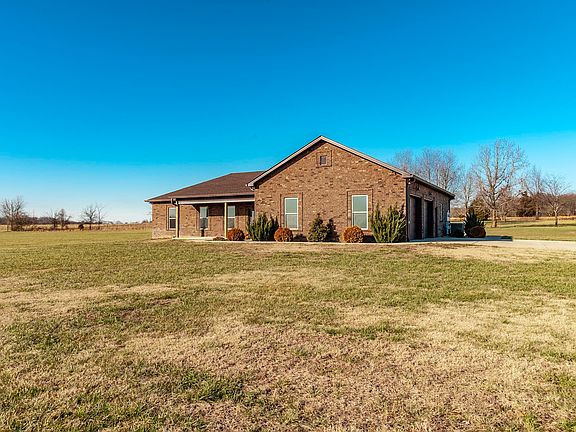 2nd image of 7728 Boyles Rd