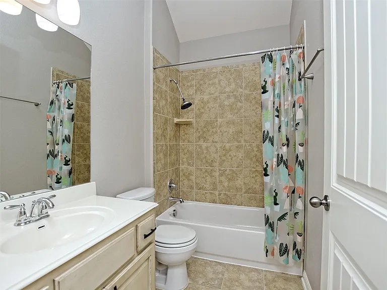 2508 Hilltop Divide Ln — Photo 24