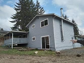 3rd image of 4407 149th Pl SW