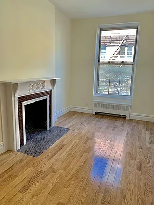 Rented by Walber 82nd Street | media 1