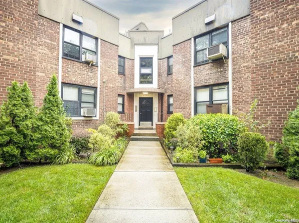 22-39 78th Street #2E, East Elmhurst, NY 11370