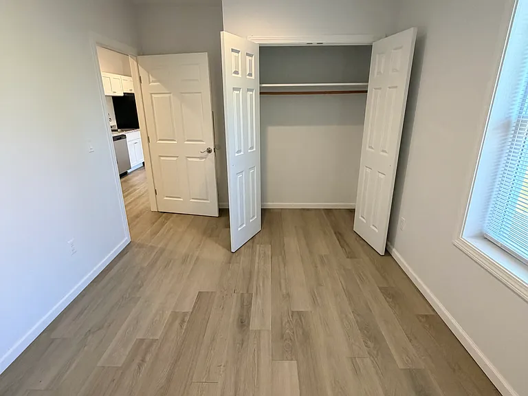 337 Main St #1 — Photo 6