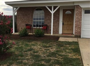 6137 Grayson Ct, Watauga, TX 76148