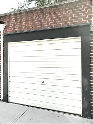 Rented by Roz Khan, LREB | media 7