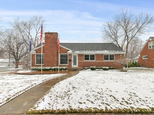 17430 Beverly Rd, Beverly Hills, MI 48025