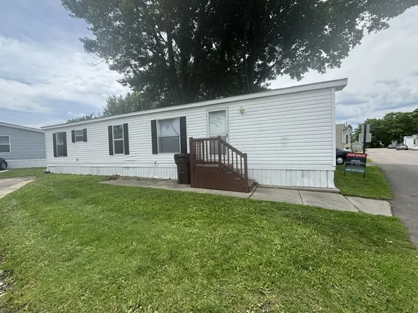 24708 Bellwood St #12, Harrison Township, MI 48045