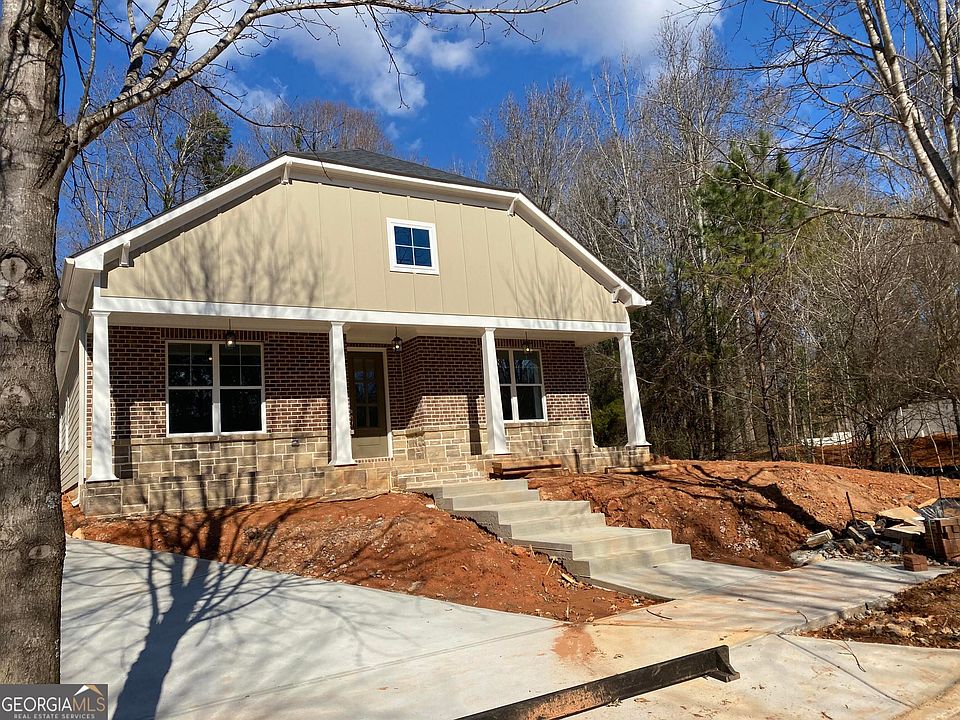 1st image of 325 Edgewater Dr