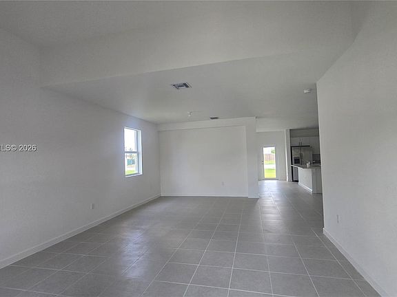 3rd image of 2475 SE 29th Dr