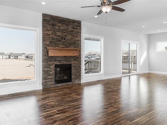 5th image of 5315 165th St