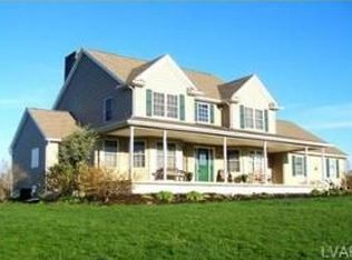 36 School Ln, Robesonia, PA 19551