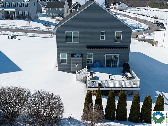3rd image of 3951 Trythall St