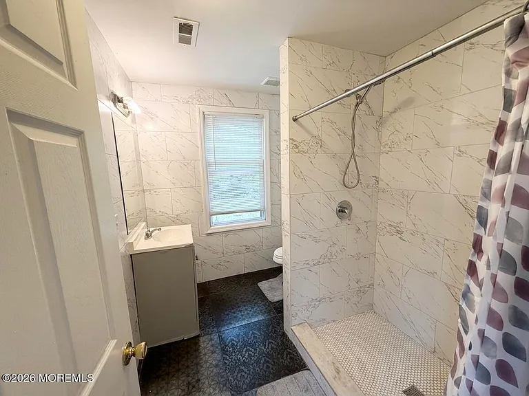 289 Rose St — Photo 10