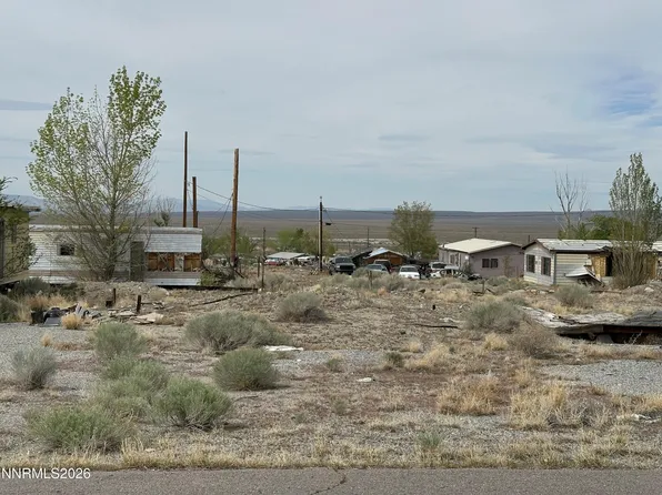 707 Del Vega St, Gabbs North, NV 89409