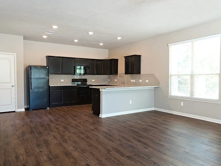 17349 Cedar Rock Ct #B — Photo 3