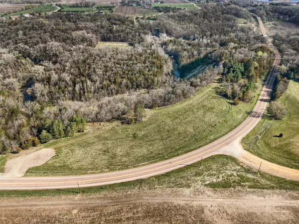 40 Xxx County Rd, Carver, MN 55315