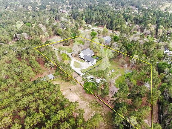 3rd image of 37023 Vesta Ct
