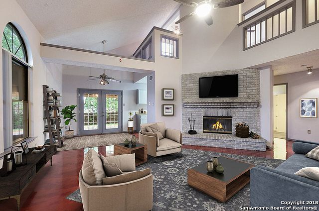 1st image of 14331 Bellcrest Dr