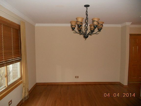 3rd image of 700 Waterford Ct