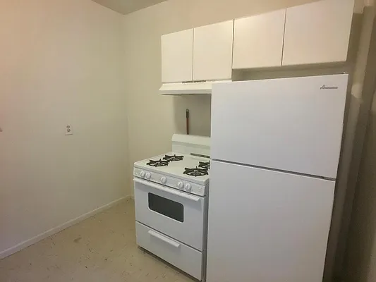 Rented by Sovereign Associates | media 7