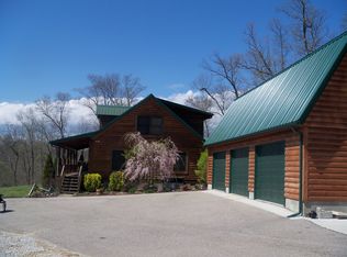 2755 Redmond Ridge Rd, Gallipolis Ferry, WV 25515