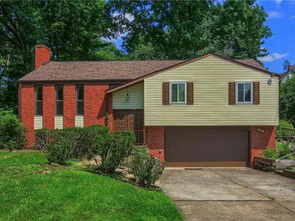 1557 Lenora Dr, Pittsburgh, PA 15237