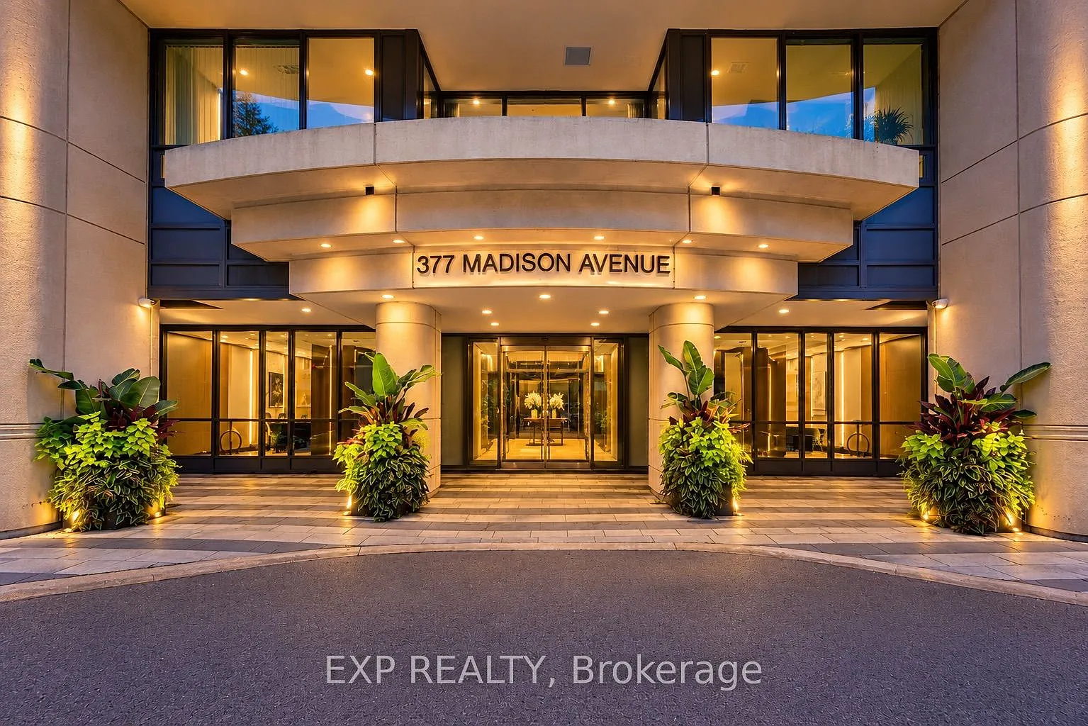 377 Madison Ave — Photo 2