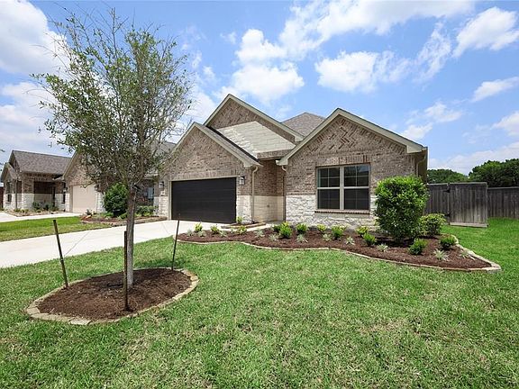 3rd image of 2906 Brinson Dr