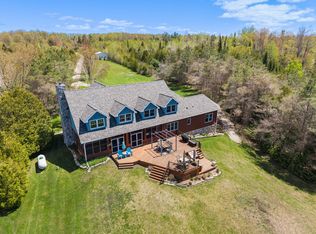 8585 Swan Pointe Dr, Cheboygan, MI 49721