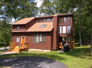 105 Elgin Way, Bushkill, PA 18324