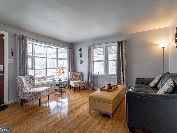 4th image of 1224 Eddystone Ave
