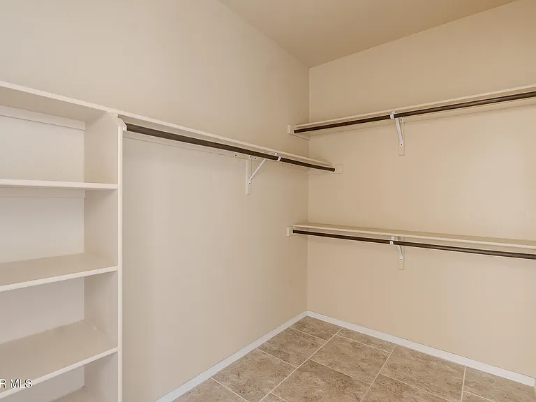 12485 Knightsbridge Dr — Photo 19