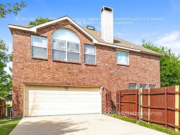 4th image of 7997 Greenvalley Ln