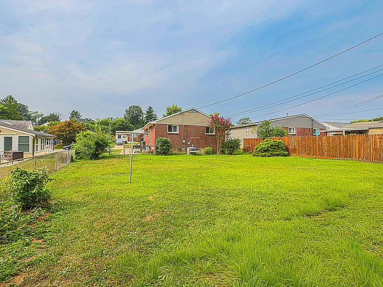 16 Hathaway Rd — Photo 20