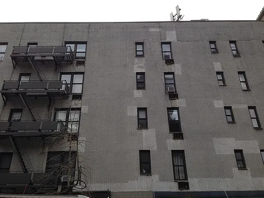 Rented by Compass | media 25