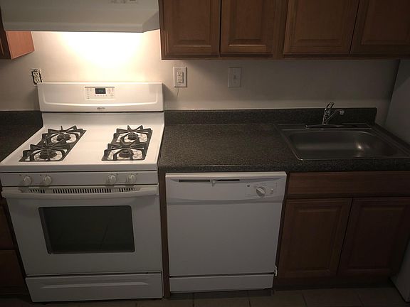 4th image of 1843 Beyer Ave #B