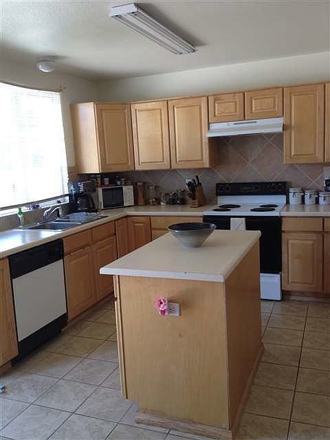 2nd image of 4126 Vernal Cir