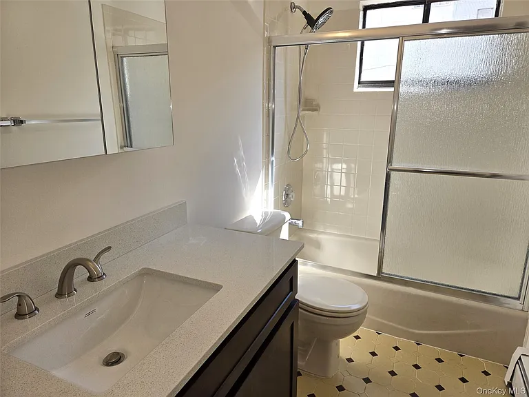 74 Ashwood Rd #1 — Photo 15