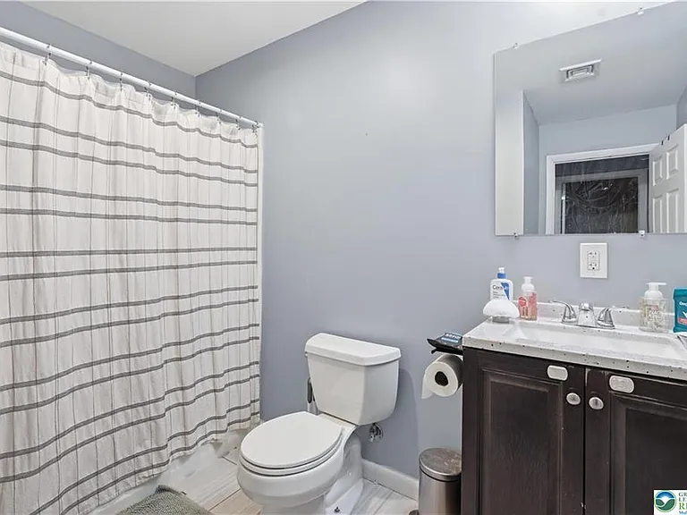 623 Walnut Ave #B2 — Photo 17