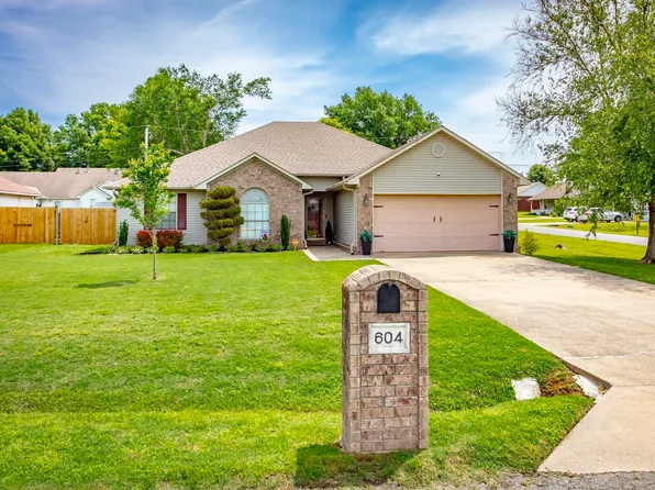 604 Shani Dr, Beebe, AR 72012