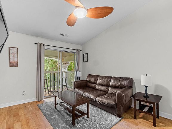 5th image of 1911 Marine Terrace Dr APT J