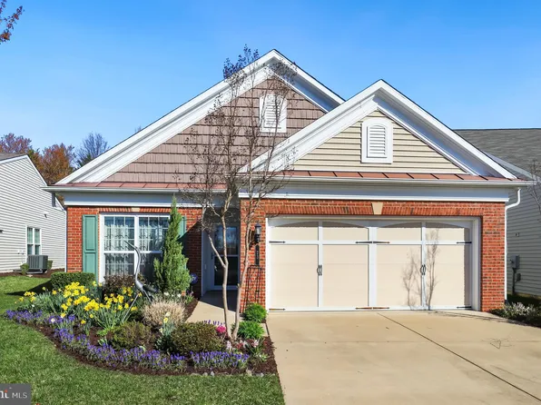 23 Denison St, Fredericksburg, VA 22406