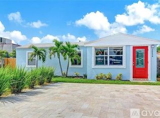 2234 Roosevelt St, Hollywood, FL 33020